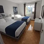 Trylon Appartements Hotel